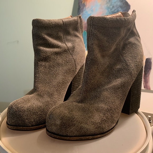 Jeffrey Campbell Heeled Boot - Picture 2 of 2
